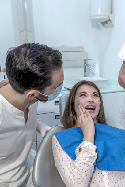 Best Emergency Tooth Extraction in Shoreview, MN